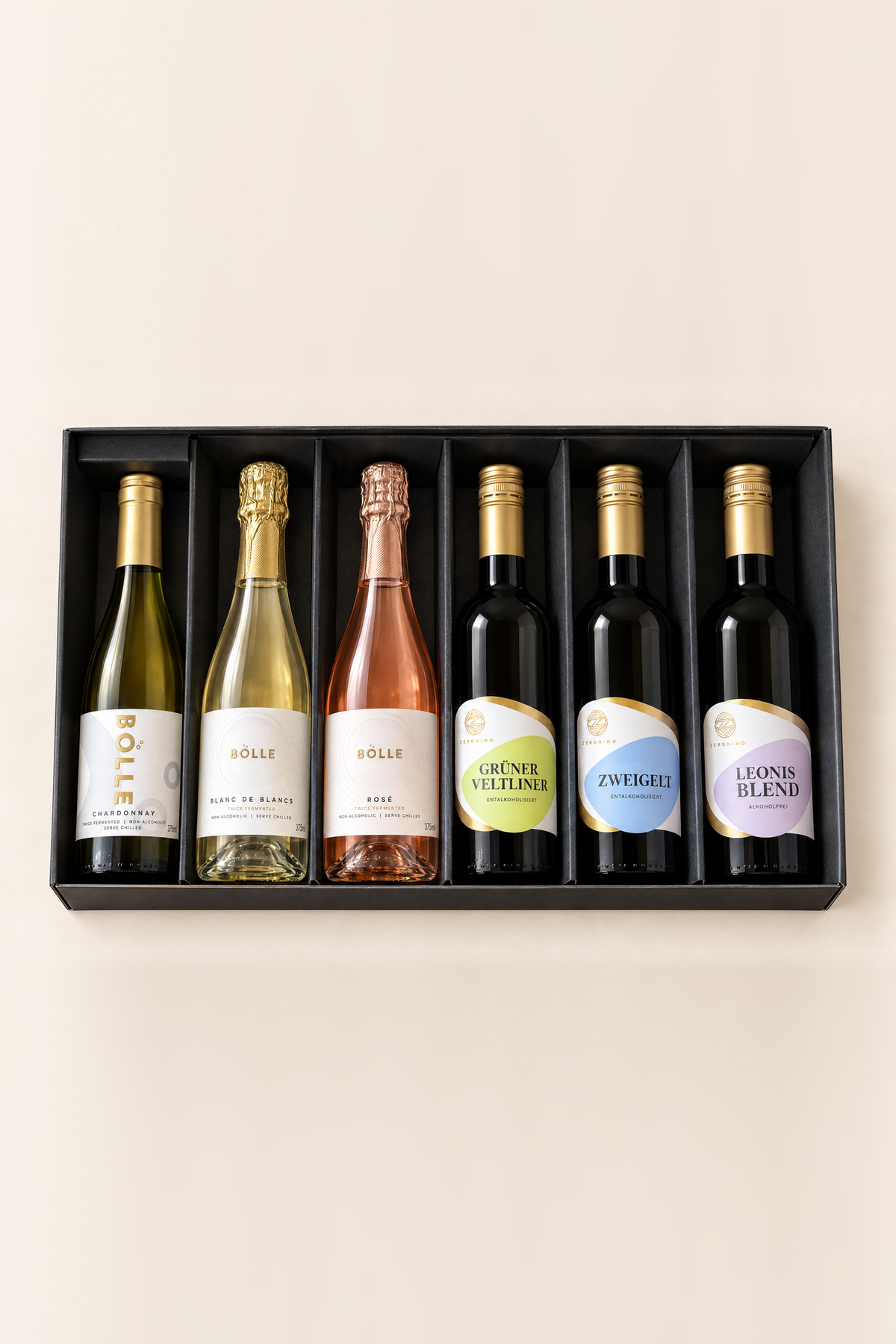 The Discovery Flight gift box with six 375ml wines in box order: Chardonnay, Blanc de Blancs, Sparkling Rosé, Grüner Veltliner, Zweigelt and Leonis Blend