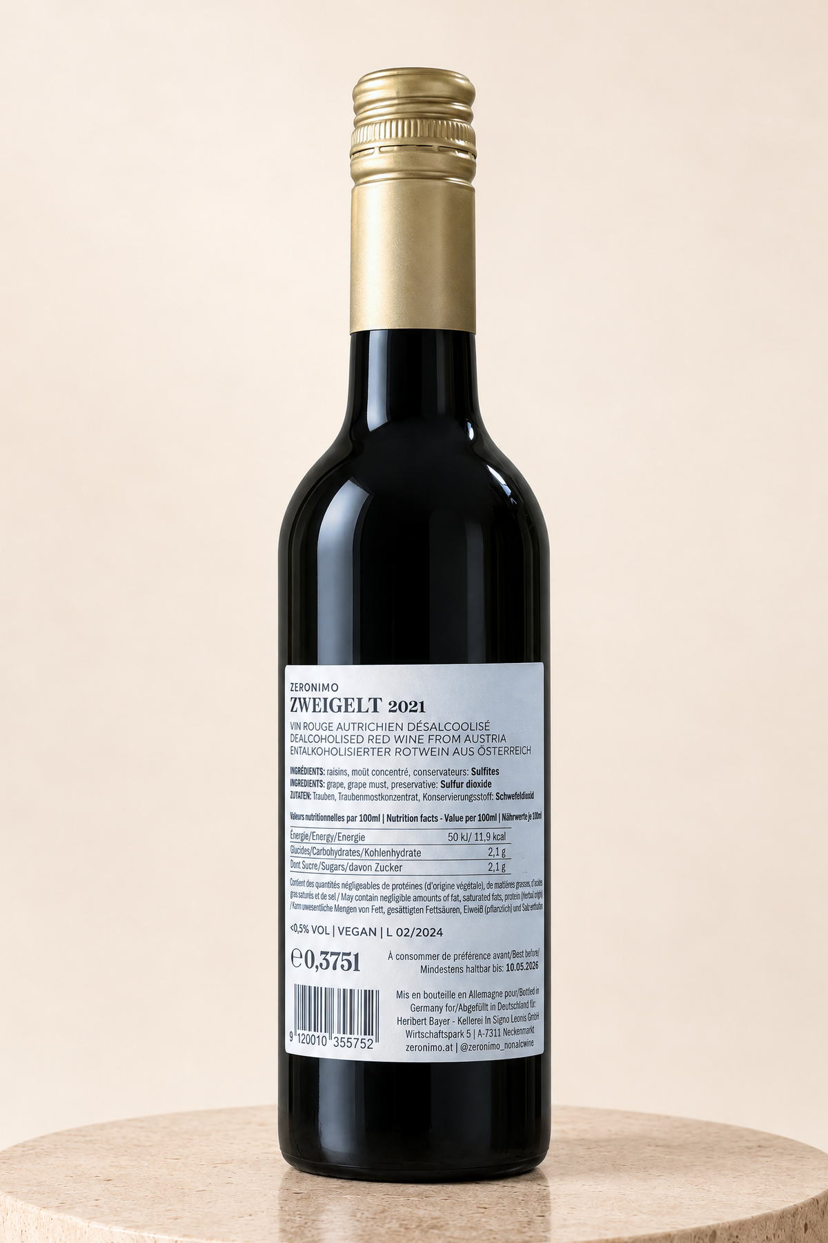 Zweigelt (375ml bottle shown) bottle, back label